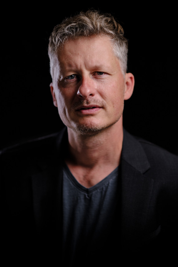 Portrait von Sebastian Hofm&uuml;ller